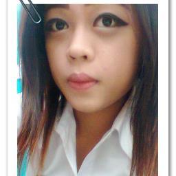 Study at Sahapanich Business Technological College And Work at Boots Retail Thailand an artist who is satisfied  G-DRAGON BIGBANG,2NE1,MBLAQ,BEAST