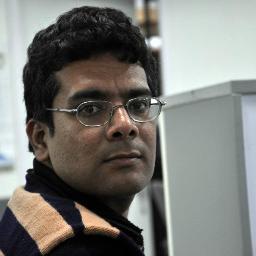 Journalist @Ei_Samay, I love books, cricket, weapons, wars, history, birds, telescopes and many other things ...