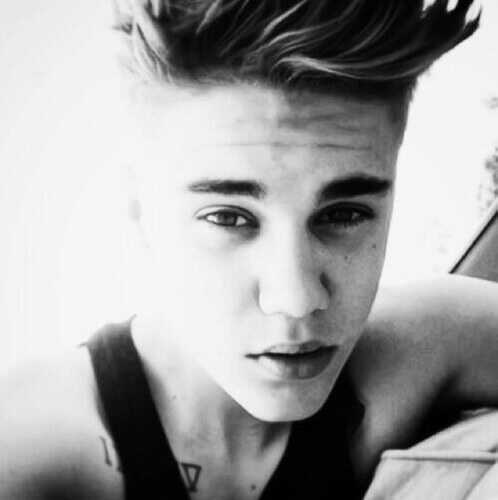 @justinbieber my only passion. #BELIEVE is on ITunes. Justin come to Spain again pleasee.CATOLICA Y DE DERECHAS.
