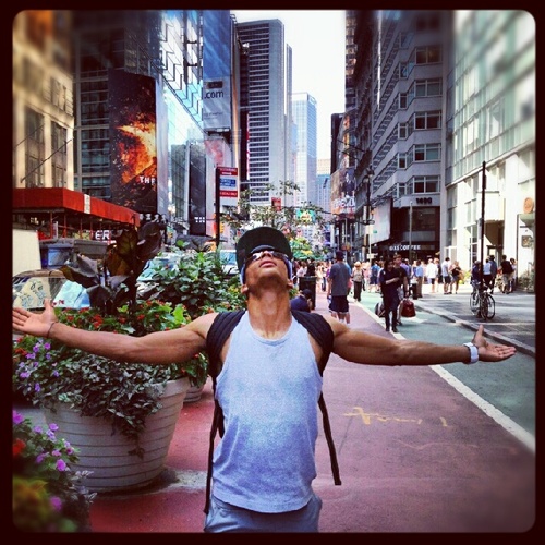 SlaX_World's profile picture. I am what I am So love me or hate IDGAF Only God can judge me, Fuck U haters . #BBall #GameTime #DreamersCrew Instagram : Slaxou