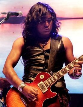 i play Rock n Roll