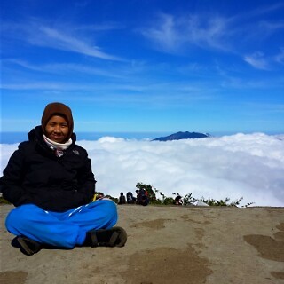 ayupees's profile picture. IT - coklat - anti pujian - anti basa basi- anti sosial-Anti BAIK