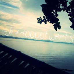 Teen acc || Δ Persoonlijk & Random Δ || follow us || tweets & photos || since 26 - 1 - 2013  || life is good so enjoy ||
