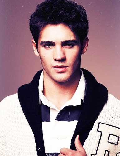 Steven R. Mcqueen. Also known as Jeremy from 'The Vampire Diaries'