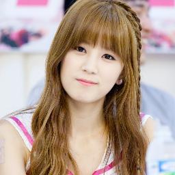 ApInK c H o R o N g ! I’m a  pretty Girl  ! Girl CUBE ENTERTAINMENT ! ★91 line★ Heart Panda http://t.co/ThaKeFowAD [ DUO @HIMCANBBOY ] #wgm_cp