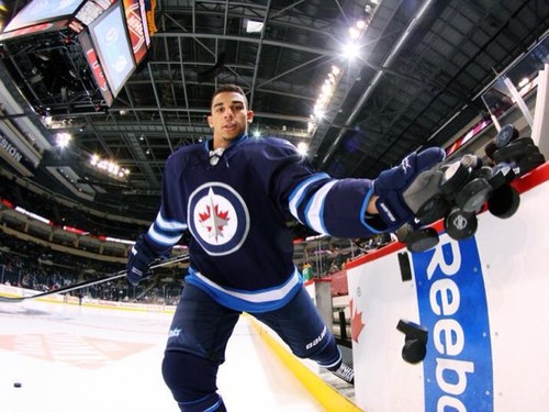 tweeting what the common hockey anon would. I mock soccer players and steal your tweets. get over it, its twitter