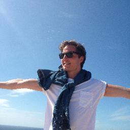 Account Director @HjaltelinStahl | social media | digital | advertising