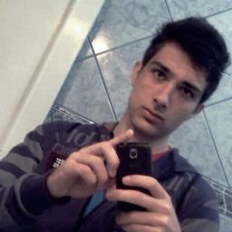 De Boa! Como vou resumir minha
vida aki no twitter?      kk     :)
;P