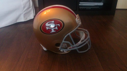 sftommo's profile picture. 