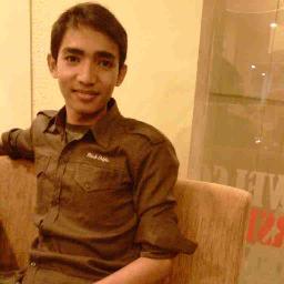 Bersikap biasa, berpikir dan bertindak secara luar biasa | pin 288669c1