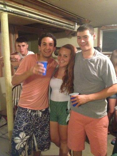 Somers High School Class of 2012, Mechanical Engineering Student at Syracuse University Class of 2016. #SHSVXC #NYJ4LIFE #HATERS #ORANGENATION #USA @ATOsyracuse