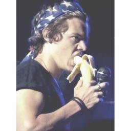 hey you this is a free follow, can you pls follow me on @harrysgasm ?   (ask for a follow back ? ) thanks ly'all xx