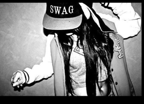 Retweet en ik gooi je !!