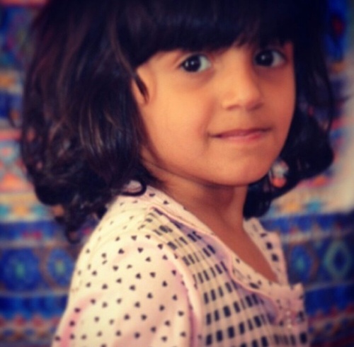 ‏‏من أجل من نُحب نتحمل ما لا نُحب .. ♥