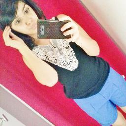 Salut moi ses  kenza  mes apelleé  moi kenzou puis j ai  16 ans et demis mon fb ses kenza la petite rêveuse  ou abonne toi a  moi ! :)