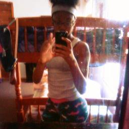 B*tch Im Ballin So → CaLLmeRONDO™|#celticNATION| I'm In Love With Oreos| 5'3 Short Af| #ThugLifee| #T.N.T.|Tah4 Colossal..Dont Know What It Mean Google The Shit