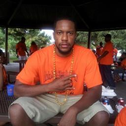Jesus is Lord. Basketball is bidness. 8100 W.Airport .. Guard/forward Bluefield State #14 IG» doctor_chase