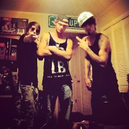 Its matt bz!!! i rap, smoke, and turn up!!! #partylife CLOUD9GANG AFE FMG OUTTAST8 SWAY NATION!!!