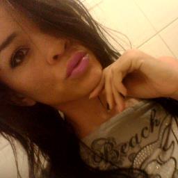 O VERDADEIRO AMOR JAMAIS SE ESQUECE, JAMAIS..POIS ELE PURO NAO E INVEJOSO E NAO SE RESENTE DO MAL