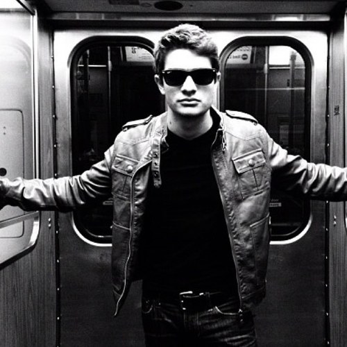 & I can't get enough, get enough of ROSS DAVID♡