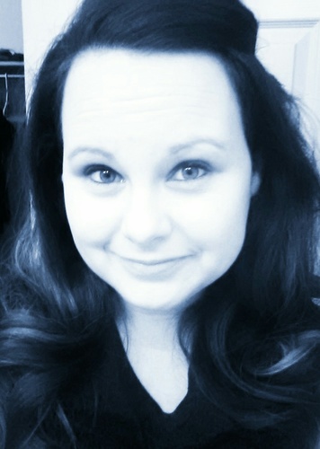 suzicue85's profile picture. Wife.Mommy.Daughter.Sister.Friend. These are the things that make my life so worth while.