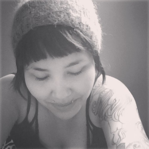 Hey, sou muito chata .Tatuadora e body piercing õ/ Então segue ae que vai ver cada merda que eu escrevo https://t.co/zT18D7zBSy