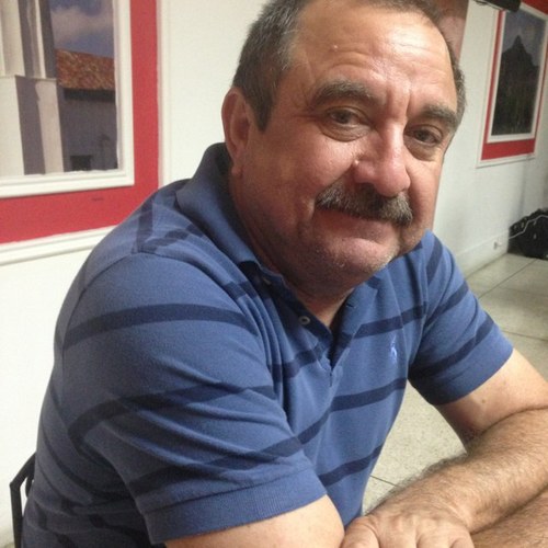 bartologutierre's profile picture. 