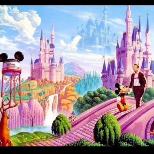 °o° Disny Fan Page °o°
Follow
 @Walt_Disney_1923 on Instagram °o°