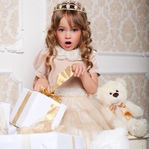 Teenage Girl in Love. Cute&Crazy. Princess.