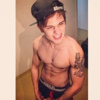 i don't know if this makes sense but, you're my hallelujah @chris_leao