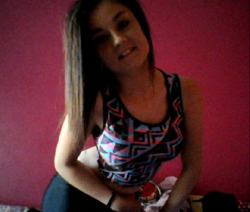 follow me,i follow back!     2853AD00- bbm pin, add me