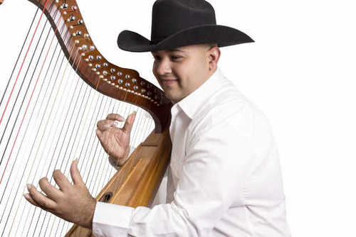 🎶Arpista de Venezuela / Venezuelan Harpist 🎵Toco en el arpa cualquier cosa que me guste ♬ / I play whatever I want ♬ 💿 iTunes/Amazon 🎥 YouTube/Instagram