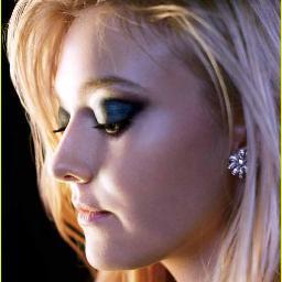 DakotaFanny_RF's profile picture. No dejes que el nombre te diga quién soy. Soy mucho más de lo que la revista y periódicos me describe ...