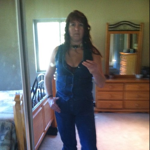 twarren41's profile picture. I'm a country girl who loves the outdoors.