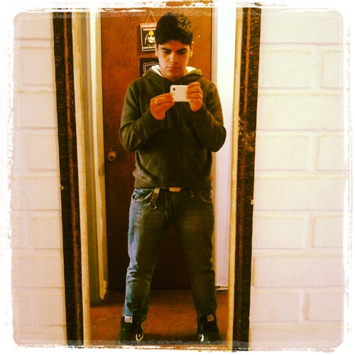 Me llamo Ignacio, tengo 17 años, Quiero algún dia ser el mejor Dj http://t.co/nGQym33iN5