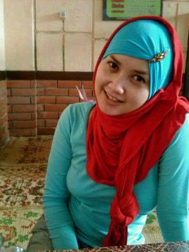 DUNIA ITU INDAH