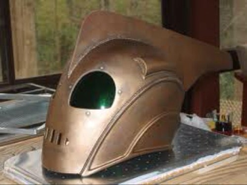 RainyDaysLT's profile picture. Used to work, spend most days working towards either saving or damning humanity...the voices haven't been super clear about what the gift meant...