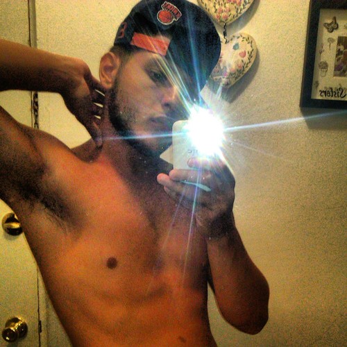 Puerto Rican , 20 , Athlete , Single .