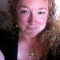 Law of Attraction Coach, Zia Holte. Start living the life of JOY and ABUNDANCE you want. Training seminars, group and one-to-one coaching. +Online!