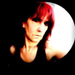 Poesiacarnivora's profile picture. 