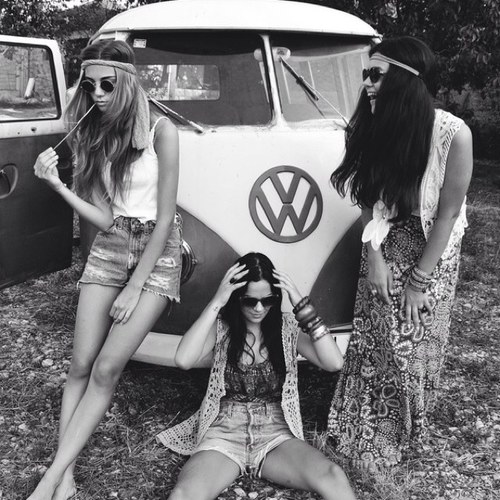 Sometimes we live no particular way but our own. I love the ganj. MUSIC OBSESSED. Positive Vibes Only. Even a hippie can be bitchy. Love me