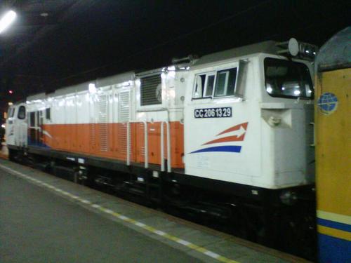 IndramayuKereta's profile picture. Tempat berbagi informasi mengenai #jadwal, #tarif, #ketersediaantiket Kereta Api wilayah Indramayu dan sekitarnya. By Railfans +8