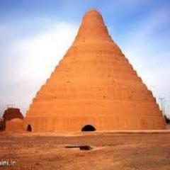 superadobe_2013's profile picture. Escuela de biocosntrucción en tierra: Adobe, superadobe, cob, tapial