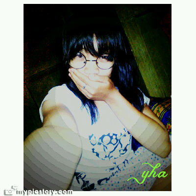 YhaCyintiaPutri's profile picture. If you`re different, you will stand out. Whatever you do, be different.