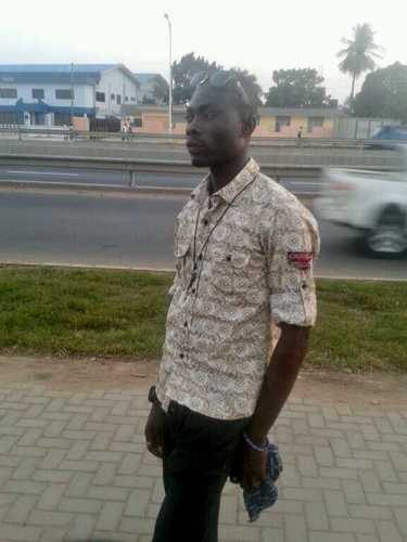 I am not pleasing u but my God Elohim,
I'm not perfect in the eyes of of the Lord but Jah is my Guidience