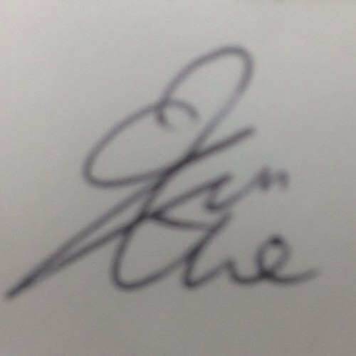 横浜市のてんてー。アクエリアンエイジのレフリー資格を活かして非公認大会開く人。「横浜最強座」「秘密のお茶会」「アクエリ令王戦(タイトル戦)」など。アクエリアンエイジ、グラブル、デレステ、ミリシタ、スクスト、プリコネR 、シャニ、FGO、ウマ娘辺りをやる人と繋がりたいです