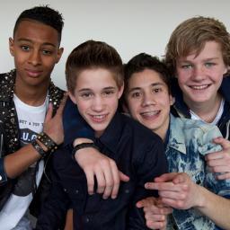fan account voor alle mainiacs! follow me=Follow back! 20/5/2013 was super #maintour #paradiso ! 22/12/2013 word super! volg @nynkexmainiac ! #loveallmainiacs