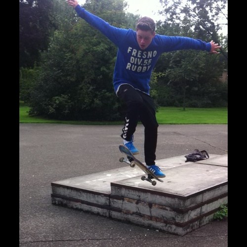 Ramon Tempelman | skateboarding | hiphop/rap | † |