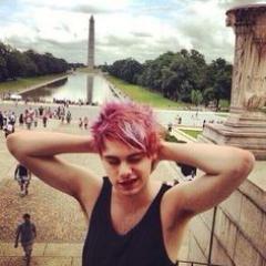 DirtyPigsCrew's profile picture. Hey you deserve a free follow but please follow @clifffordvibes pce