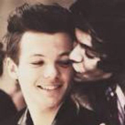 Shipping Larry, Living Happy/Sad Bc feels #Directioners, #NoHate, #LouisTops.